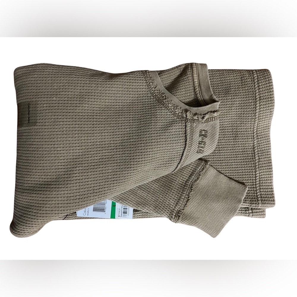 Calvin Klein pullover shirt